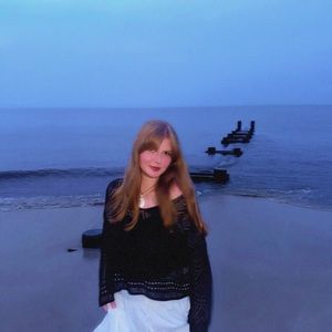 Meet your Posher, Rhiana